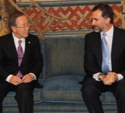 Don Felipe durante el en cuentro con el Sr. Ban Ki-moon, Secretario General de Naciones Unidas